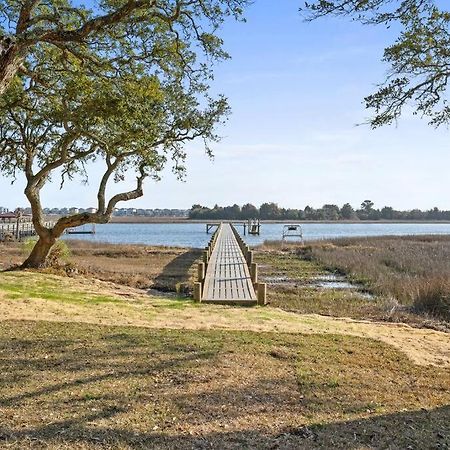 Dolphin Cove - Whole Waterfront House With Dock Villa Ocean Isle Beach Exterior photo