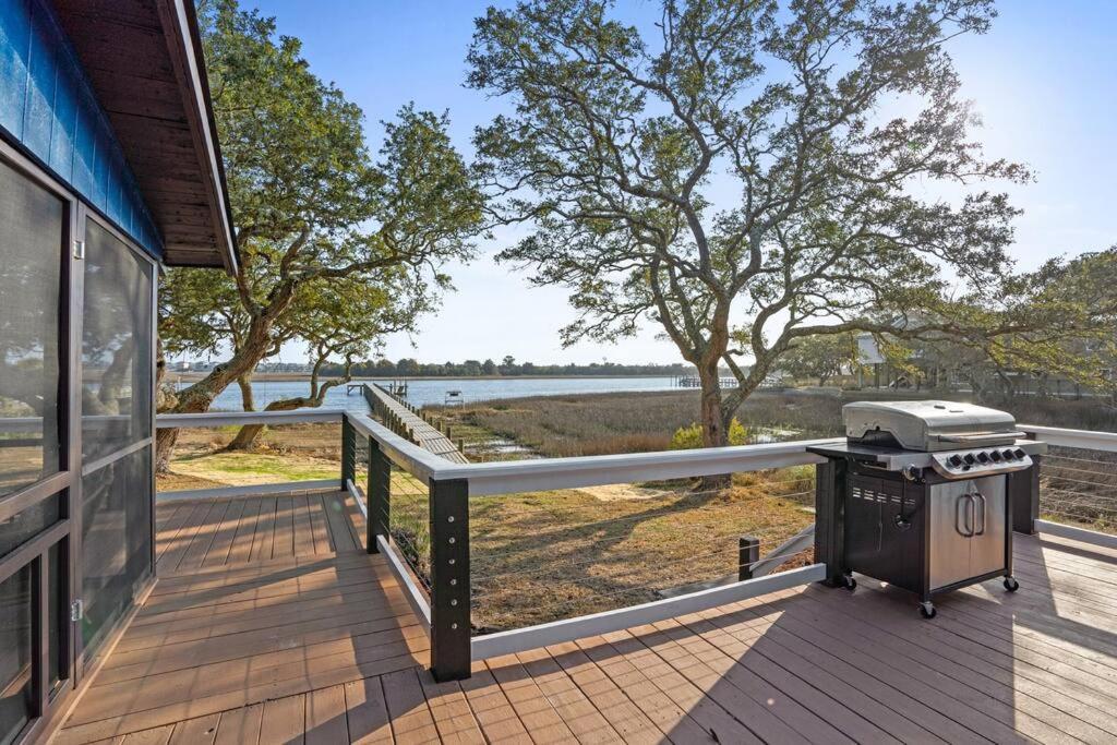 Dolphin Cove - Whole Waterfront House With Dock Villa Ocean Isle Beach Exterior photo