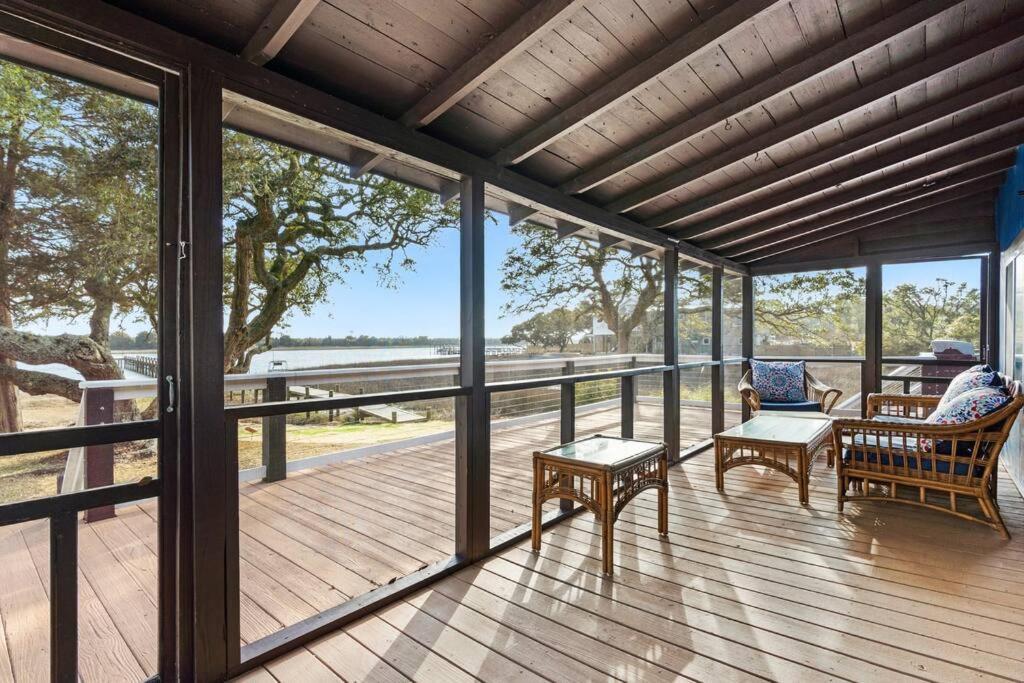 Dolphin Cove - Whole Waterfront House With Dock Villa Ocean Isle Beach Exterior photo