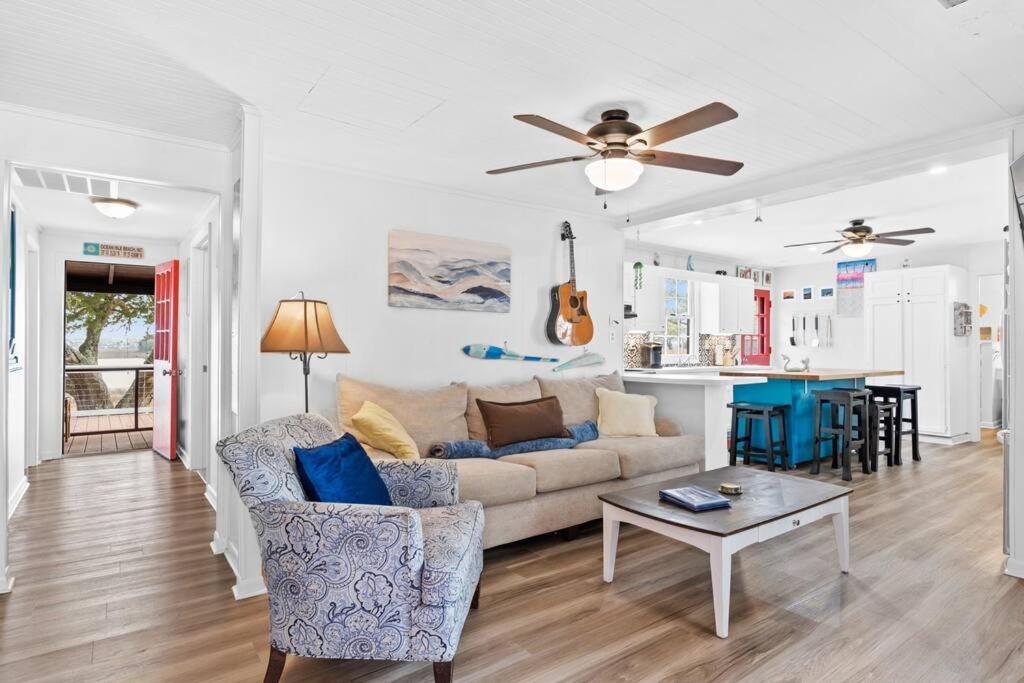 Dolphin Cove - Whole Waterfront House With Dock Villa Ocean Isle Beach Exterior photo