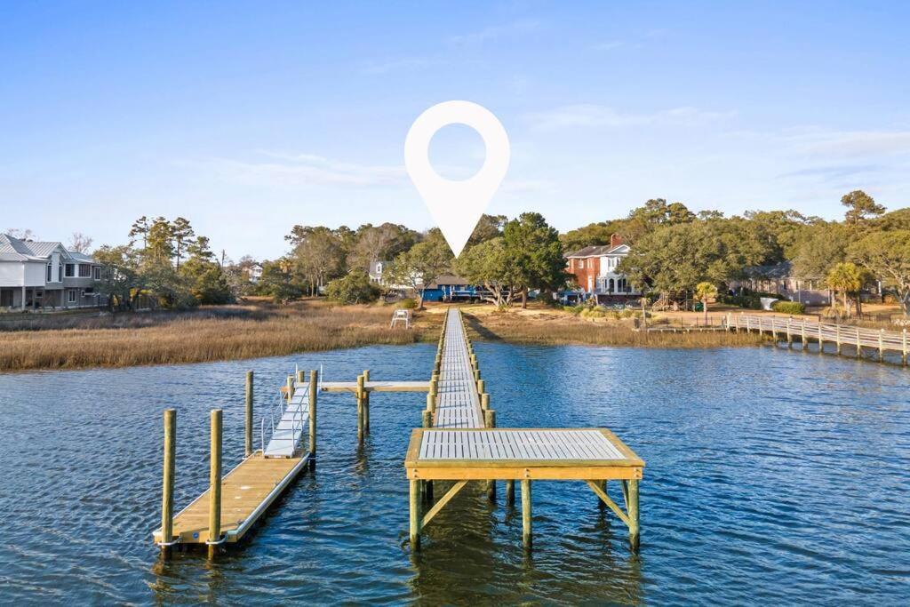 Dolphin Cove - Whole Waterfront House With Dock Villa Ocean Isle Beach Exterior photo